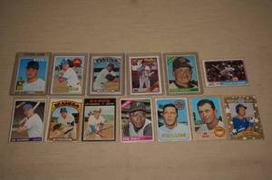 lot 189 image: Baseball Cards - Oliva, LeFebvre, Garvey