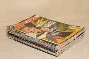 lot 226 image: Comics - Star Trek, Titans, Guardians