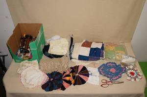 lot 299 image: Antique Sewing and Crafts Items