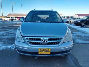 2007 Hyundai Entourage