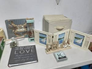 lot 32 image: Beach Decor & 10-Storage Cubes