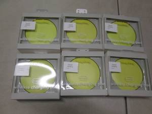 lot 112 image: 6 Heyday Wireless Charging Pads...