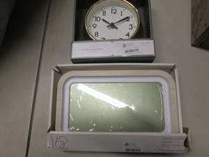 lot 114 image: Digital & Wall Clock...