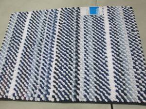 lot 126 image: Memory Foam Bath Rug...