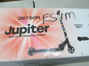 lot 151 image: Jetson Jupiter Light up Folding Kic...