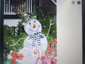 lot 153 image: 3D Lighted Snowman open box Retail ...
