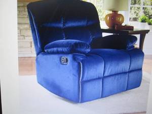 lot 190 image: Microfiber Swivel Rocker Recliner o...