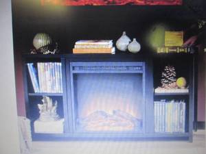 lot 192 image: Black Media-Storage TV Stand and El...