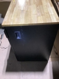 lot 54 image: HUSKY HEAVY DUTY WELDED 28 IN W x33IN. H x 21.5 IN . D 20-GAUGE FREE STANDING 1-DRAWER 2-DOOR STEEL GARAGE BASE CABINET