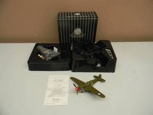 lot 10 image: MATCHBOX COLLECTIBLES PLATINUM EDITION - CURTISS P-40E WARHAWK FLYING TIGER - 172 SCALE DIE-CAST WCOA - NEW IN BOX - SEE PICTURES