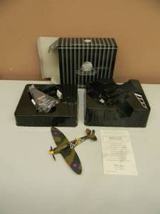 lot 11 image: MATCHBOX COLLECTIBLES PLATINUM EDITION - SUPERMARINE MK1A SPITFIRE - 172 SCALE DIE-CAST WCOA - NEW IN BOX - SEE PICTURES