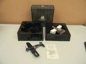 lot 13 image: MATCHBOX COLLECTIBLES PLATINUM EDITION - CHANCE-VOUGHT F4U-1A CORSAIR - 172 SCALE DIE-CAST WCOA - NEW IN BOX - SEE PICTURES