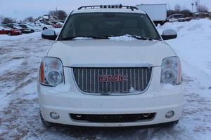 lot 6886 image: 2008 GMC Yukon XL 1500 4x4