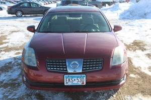 lot 6890 image: 2006 Nissan Maxima 3.5 SE