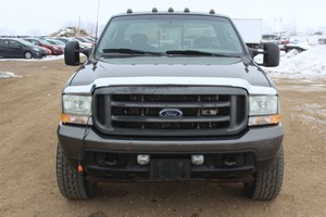 lot 6921 image: 2003 Ford F250 Super Duty 4x4 Diesel