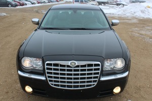lot 6923 image: 2006 Chrysler 300 C AWD - 1 Owner
