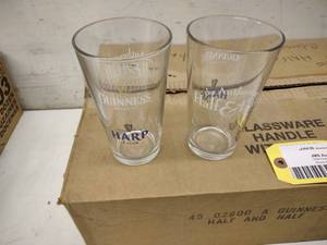 lot 529 image: (6) GuinnessHarp Beer Glasses...