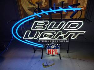 lot 86 image: Bud Light  NFL, Works...