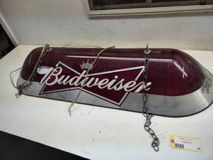 lot 20 image: Budweiser Pool Table Light, No Plug...