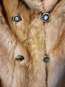 lot 81 image: Vintage Womens Fur Coat
