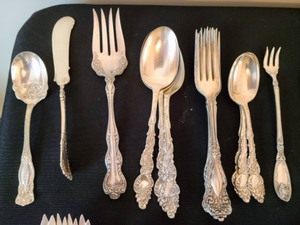lot 89 image: Large Variety of Silver Plated Flatware