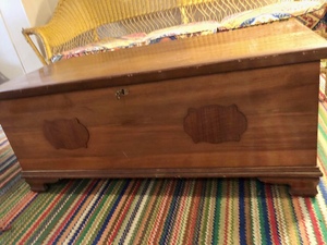 lot 61 image: Vintage Cedar Chest