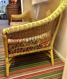 lot 62 image: Yellow Wicker Sofa