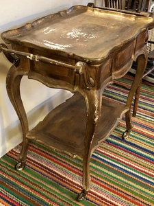 lot 100 image: Vintage Ornate Bar Cart