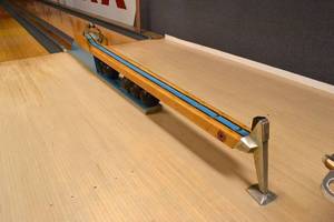 lot 16 image: Ball Return Station and Rail