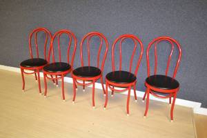 lot 59 image: (5) Restaurant Metal Frame Chairs