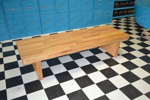 lot 40 image: Solid Wood Bench