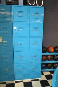 lot 68 image: Section of (10) Lockers