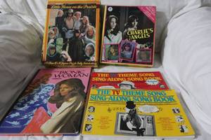 lot 39 image: Vintage TV Lot