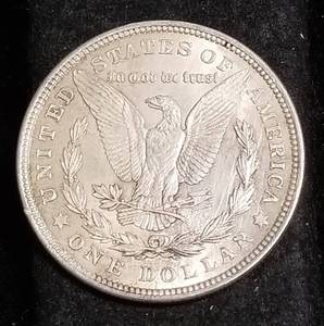 lot 06 image: 1921 MORGAN SILVER DOLLAR