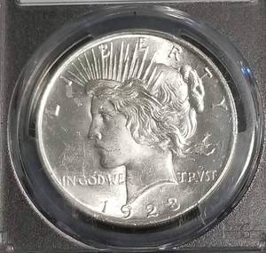 lot 17 image: 1923 PEACE SILVER DOLLAR MS63 PCGS