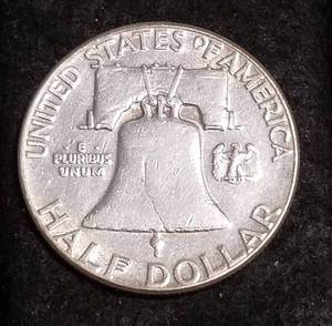 lot 34 image: 1952 FRANKLIN HALF DOLLAR