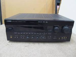 lot 128 image: YAMAHA Natural Sound AV Receiver Model RX-V995