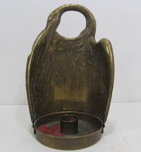 lot 116 image: Vintage Brass Bird Candle Holder