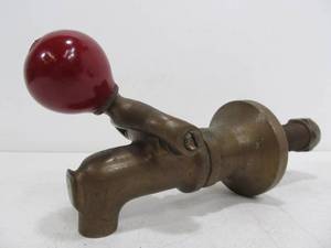 lot 117 image: Old Vintage Solid Brass LiquorBeer Barrel Tap