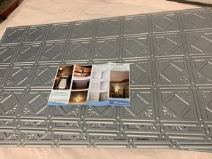 lot 198 image: Box of Brand New Large Decorative Ceiling or Wall Panels