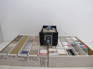 lot 161 image: Large Lot of Vintage etc Sports Cards