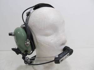 lot 224 image: 2 Sets of Vintage DAVID CLARK Aviation Pilot Headset