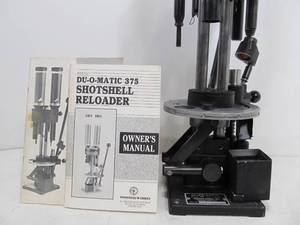 lot 225 image: Du-o-Matic Model 375 Shotgun Shell Reloader