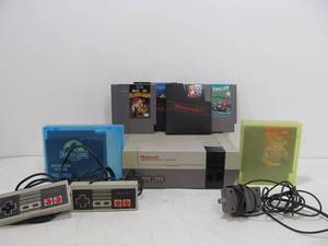 lot 233 image: Nintendo NES Video Game System wGames