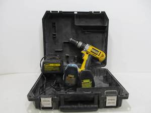 lot 236 image: Working DEWALT Drill wBattery & Charger