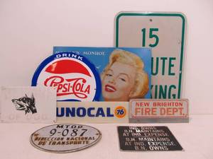 lot 238 image: Cool Group of Vintage etc Metal Signs