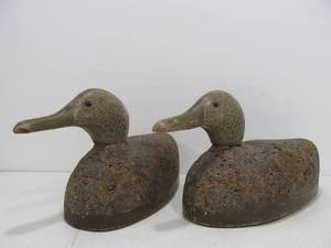 lot 259 image: Nice Pair of Old Vintage Painted Cork & Wood Duck Decoys
