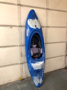 lot 313 image: Dagger Vertigo Whitewater Kayak
