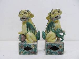 lot 309 image: Nice Pair of Antique Chinese Polychrome Painted Foo Dog Statues