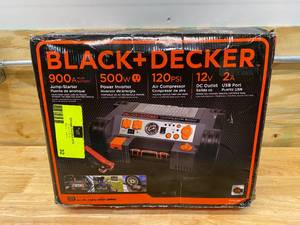 lot 32 image: BLACKDECKER 500-Watt Portable Power Station